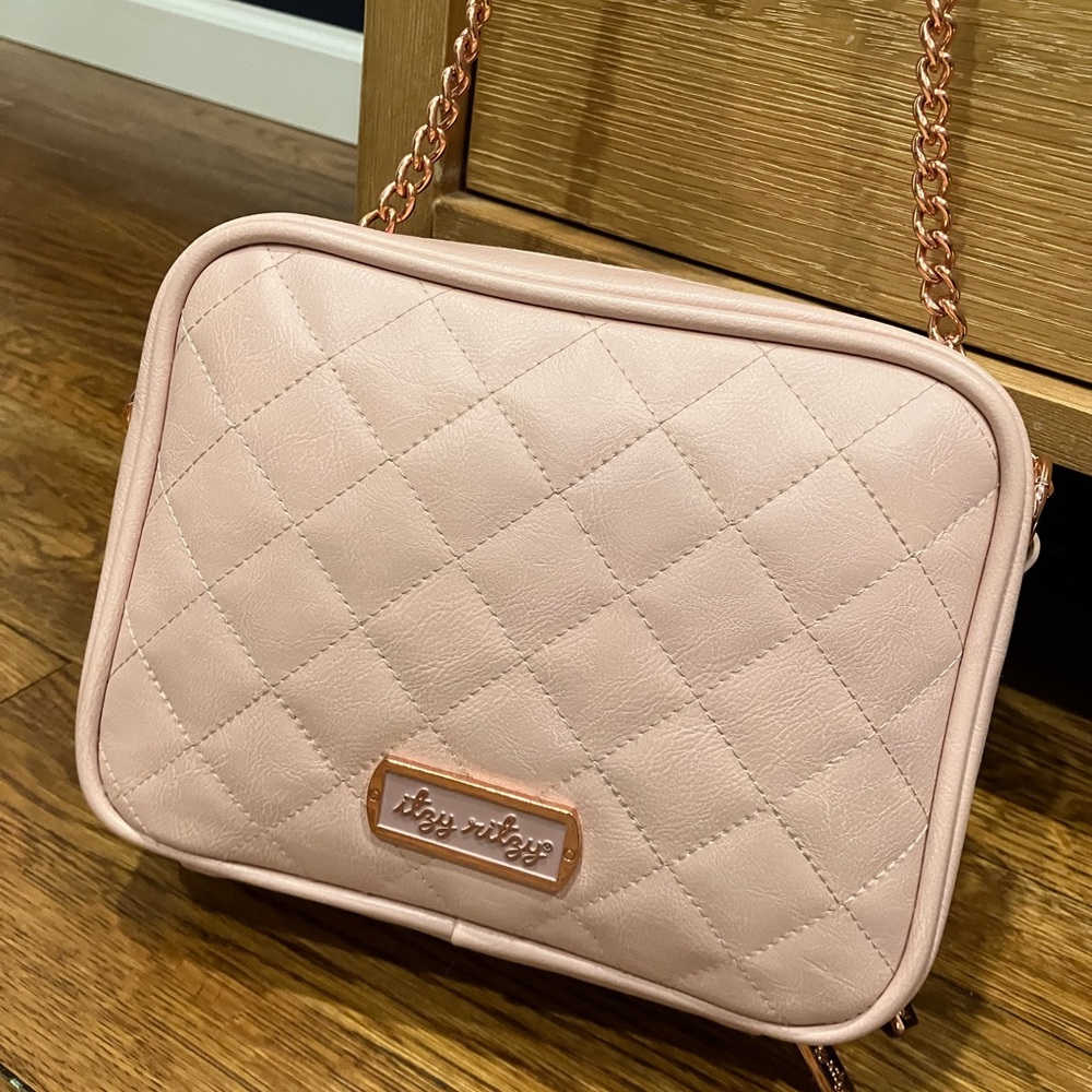 Itzy Ritzy Pink/Blush Quilted Crossbody Diaper Bag